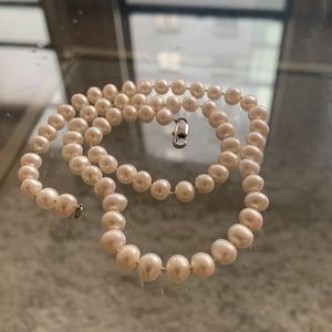 Genuine white pearl 18” necklace with 5mm freshwater pearls